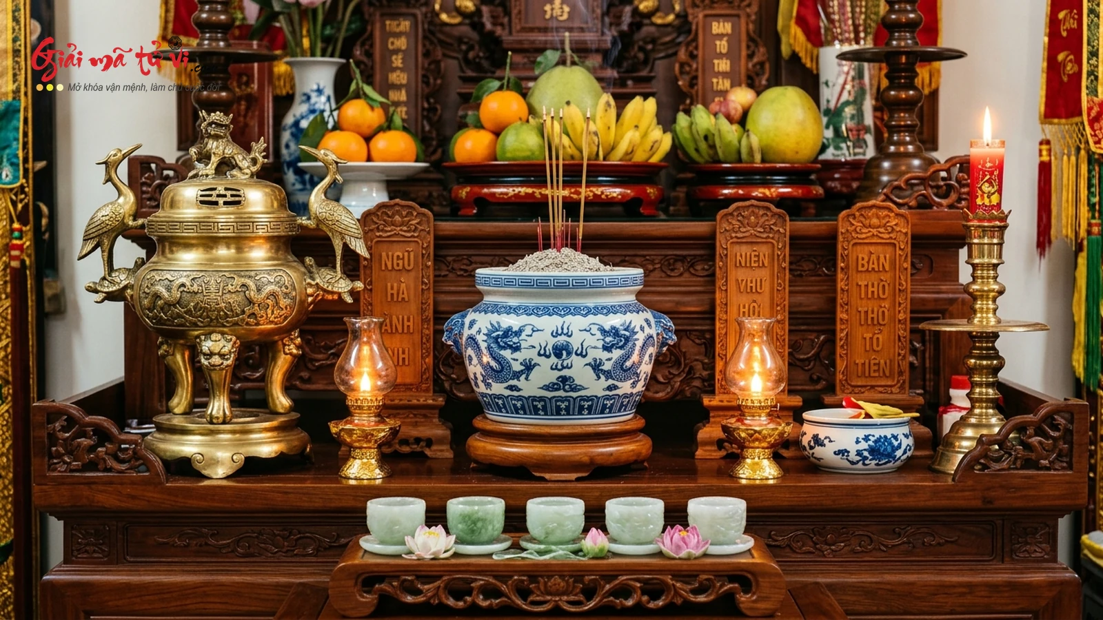 Ma trận Ngũ Hành tương sinh đồ thờ cúng gia tiên – Bát hương gốm Thổ, Đỉnh đồng Kim, Bàn thờ Mộc, Chén nước Thủy, Đèn nến Hỏa
